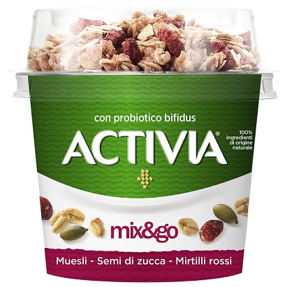 Επιδόρπιο Γιαουρτιού Mix&Go Μούσλι, Σπόροι Κολοκύθας, Cranberry Activia (170 g)